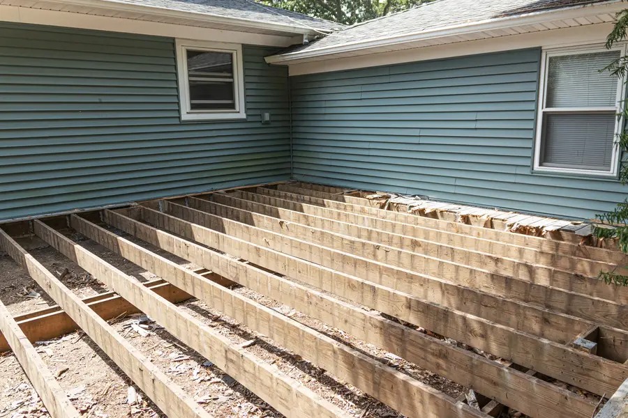 The Importance Of Proper Deck Installation For Safety in House Springs, MO